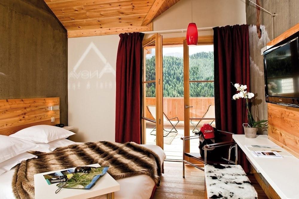 Anova Hotel & Spa Montgenevre Ngoại thất bức ảnh